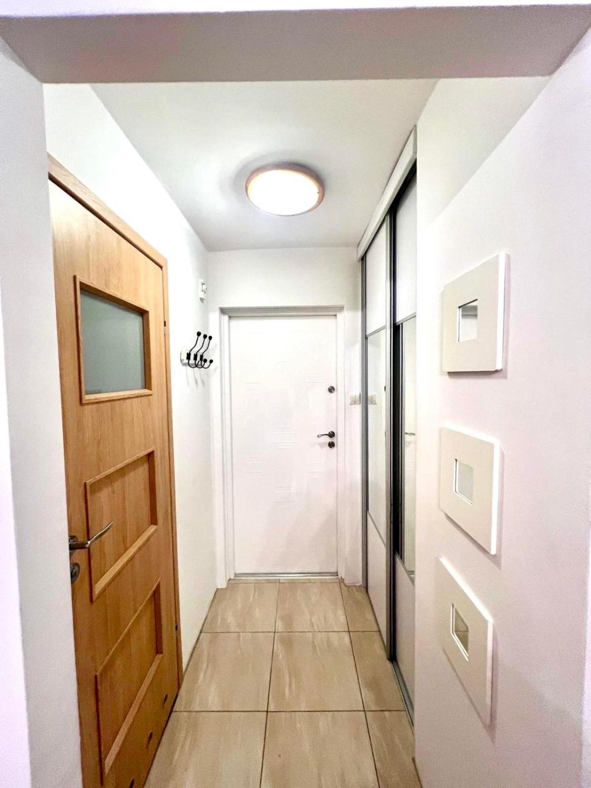 Centrum Studio Apartment Warsaw Luaran gambar